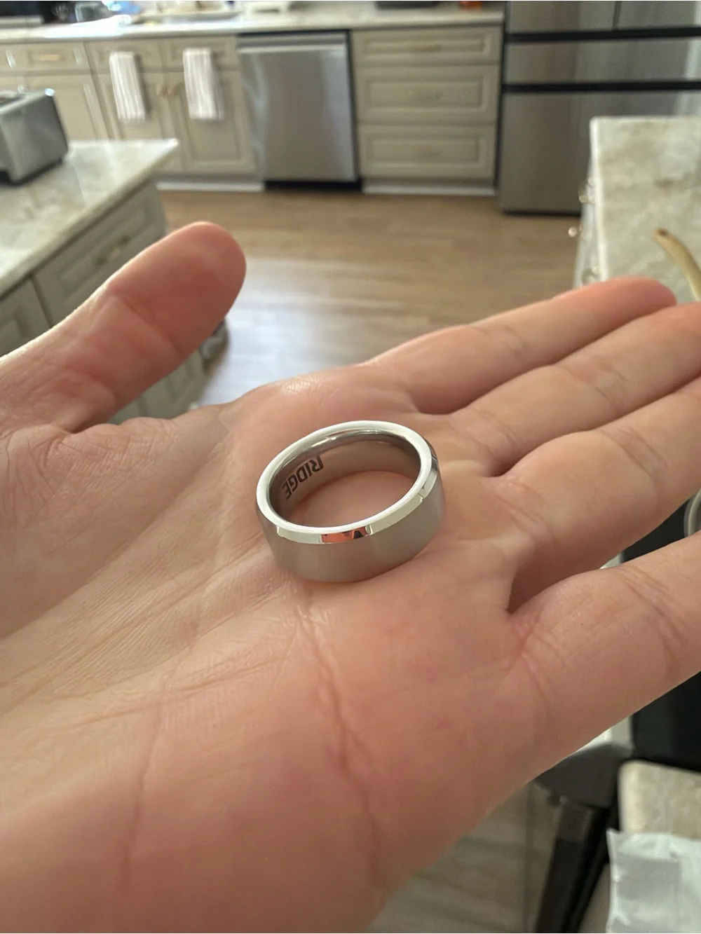 Beveled 8mm Ring - Black (Platinum Tantalum)